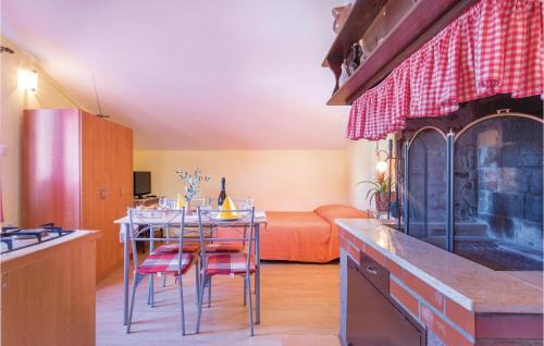 Valbandon Apartment | Discover a Family-Friendly Apartment in Valbandon with Wifi