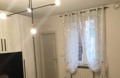 Est House | Studio apartment in Verona.