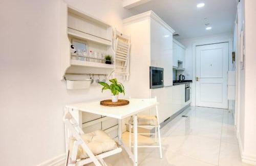 Al Barsha Apartment | Elegant Studio Apartment at Vincitore Palacio Arjan