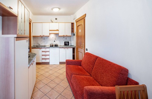 Rocca Pietore Apartment | Inviting Studio Apartment with Mountain View & Garden Access
