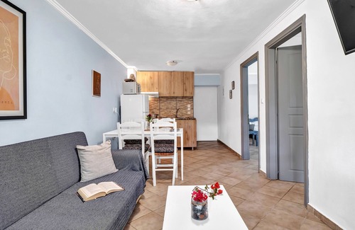 Drimonas Apartment | Cozy Kerkis Apartment with Mountain View & Beach Access
