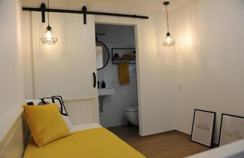 Meckenbeuren Apartment | Modern Studio-Apartment with Easy Contactless Check-In