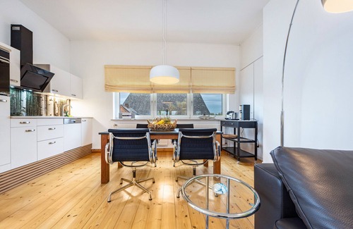 Bleckede Apartment | Studio Apartment 'Lüneburg': Private Garden & Ocean View