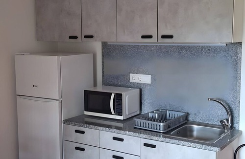 Arouca Apartment | Studio Apartment 'Martins House' with Mountain View, Wi-Fi and Air Conditioning