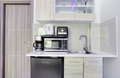 Alikanas Apartment | Explore Villa Dionysia S8: Pool, Oceanfront & Free Wi-Fi