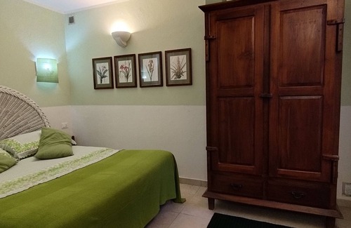 Tuscania Apartment | Cozy Studio Apartment 'Villa Maria Ortensia' with Garden