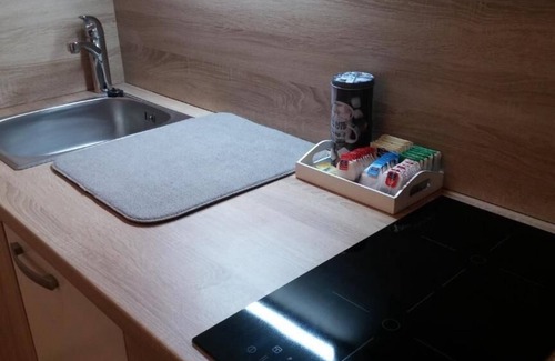 Visoko Apartment | Cozy Studio Apartment with Garden View & Pet Friendly