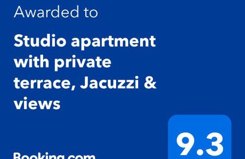 Mosta Apartment | Relaxing Studio Apartment with Jacuzzi & Ocean Views