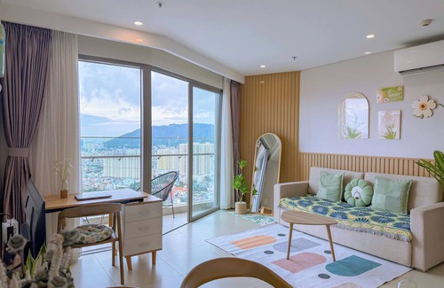 Vung Tau Apartment | Top-Rated Ocean View Stay at Homeaway - Melody Vung Tau