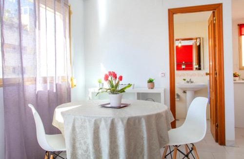 Calpe City Center Apartment | Budget-Friendly Studio Apolo VI-4: Ideal for Families