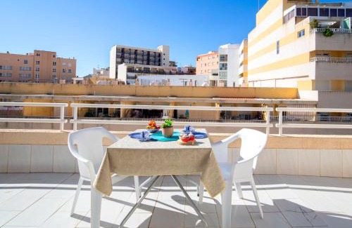Calpe City Center Apartment | Budget-Friendly Studio Apolo VI-4: Ideal for Families