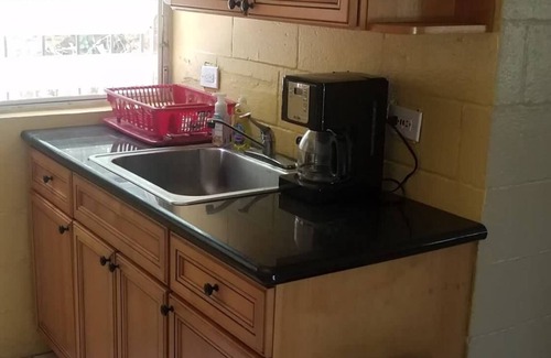 Orange Grove Apartment | Relaxing Studio Apartment with Ocean View & Spa Access