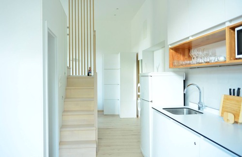 Split Apartment | Oceanfront Studio Apt Orchard with Ocean View & Breakfast
