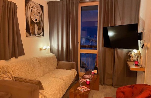 Arc-2000 Apartment | Child-Friendly Studio Arc 2000 | Rated 9/10 by Guests