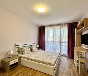 Chaika Apartment | Guest Rated: Studio at Kaskadas A44 with Pool Access