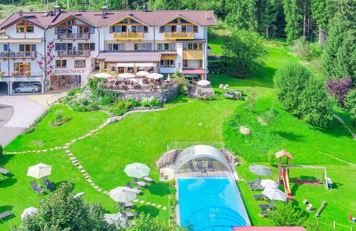 Oberndorf in Tirol Apartment | Discover the Studio at Gartenhotel Rosenhof near Kitzbuehel