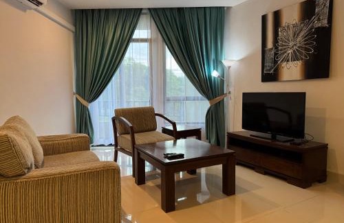 Balok Apartment | Relaxing Studio at Samsuria Beach Resort with Ocean View