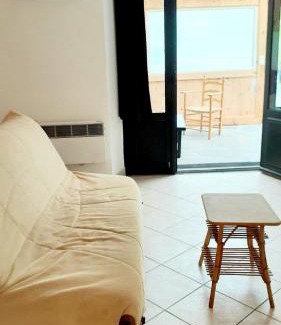 Laguiole Apartment | Cozy Studio in the Heart of Laguiole - Pet Friendly Stay