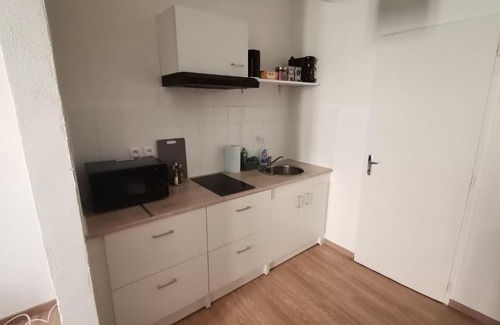Centre Historique Apartment | Historic Studio Stay in the Heart of the City - 8.7/10