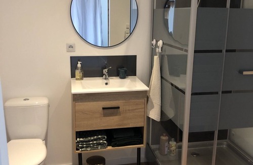 Soustons Apartment | Tranquil Studio Near Lake & Ocean - 10/10 Guest Rated