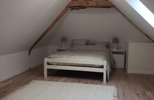 Guemene-sur-Scorff Apartment | Cozy Studio in Guémené-sur-Scorff with Spa & Pet-Friendly