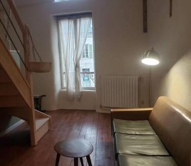 Guemene-sur-Scorff Apartment | Cozy Studio in Guémené-sur-Scorff with Spa & Pet-Friendly