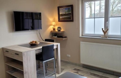 Sourbrodt Apartment | Cozy Studio au coin des Fagnes - Child Friendly Retreat