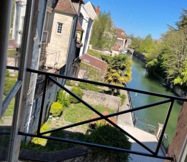 Dole Apartment | Unique Studio "La Plage" with Amazing Views of Petite Venise