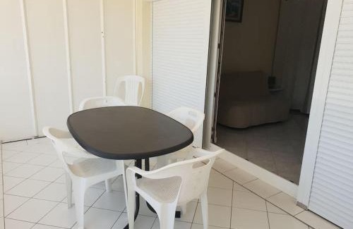 Dienville Apartment | Charming Studio au Port Dienville with Pet-Friendly Amenities