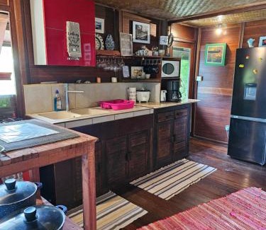 Huahine Apartment | Oceanfront Studio Avea - Rated 9.3/10 by Guests