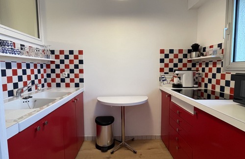Quend Apartment | Cozy Studio with Balcony, Steps from the Beach & Shops