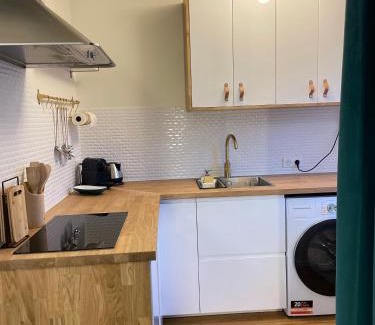 Sud Apartment | Studio avec climatisation et parking Le Monaco