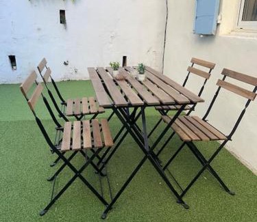 4th Arrondissement Apartment | Cozy Studio with Outdoor Space, Perfect for Families