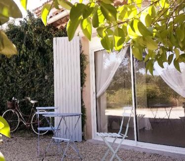 Peyrolles-en-Provence Apartment | Serene Studio with Garden Near Aix-en-Provence & Verdon