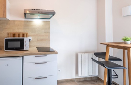 Trevignin Apartment | Scenic Studio with Mountain Views and Breakfast Included