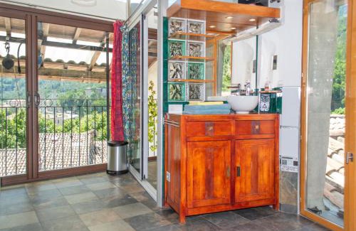 Puget-Theniers Apartment | Panoramic View Studio - Pet Friendly & Guest Rated 8.8/10