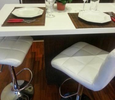 Clamart Apartment | Delightful Studio Bellevue: Rated 8.5/10 by Guests