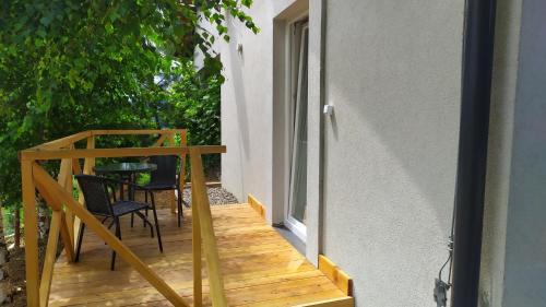 Zywiec Apartment | Exceptional Studio Beskidy: Child-Friendly Retreat