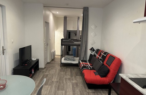 Bessan Apartment | Explore Studio Bessan: Family-Friendly Retreat Awaits