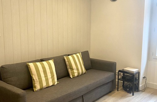 Biarritz City Centre Apartment | Explore Studio Biarritz Hypercentre with Ocean View & Pool