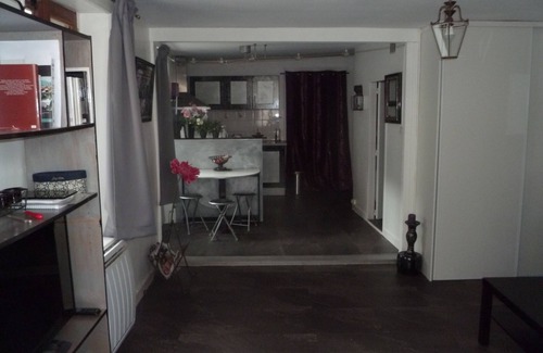 Annecy Old Town Apartment | Explore STUDIO BIS in OLD CITY: Pool & Breakfast Included