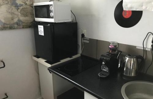 Lodz Apartment | Stylish Studio Black and White - Guest Rated 8/10