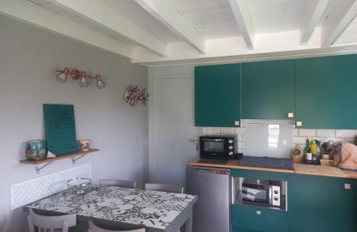 Concarneau Ski Chalet | Quiet Independent Studio with Top Reviews and Family Amenities