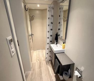 Pratteln Apartment | Studio Breiti mit separatem Eingang