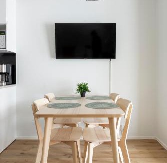 Pohjoinen Suurpiiri Apartment | Pet-Friendly Studio Brita: Guest Rated 9.6/10