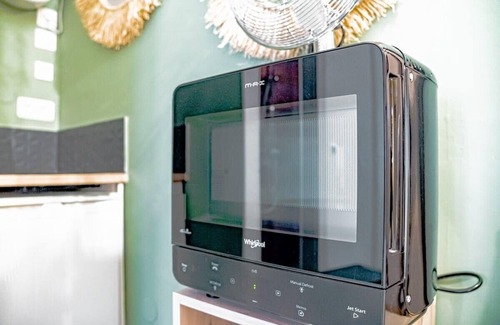 Jules Ferry - Recamier Apartment | Convenient Studio Bugeaud Near Brotteaux & Part Dieu