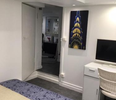 Contades Apartment | Inviting Studio Near Parc des Contades - Rated 8.6/10!