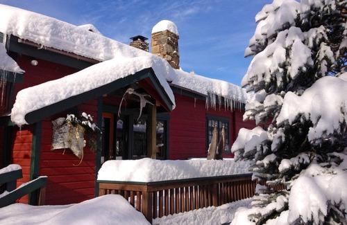 Wells Apartment | Discover Studio C: Scenic Retreat by the Sacandaga River