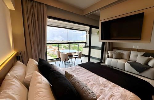 Marilia Apartment | Stylish Studio C9: Guest Rated 9.3 & Family Friendly