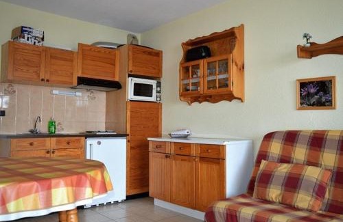 Font-Romeu-Odeillo-Via Apartment | Scenic Studio Cabine Sud: Pyrenees View & Family-Friendly